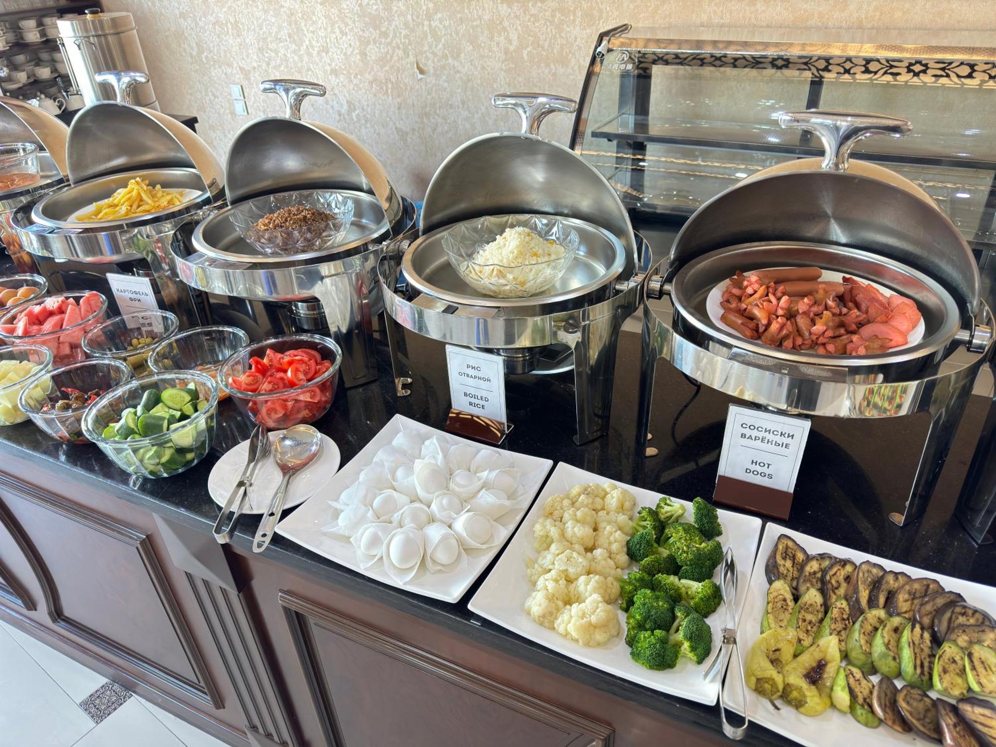 Hotel Sultan Qarshi Bagian luar foto